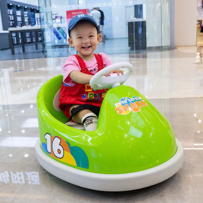 N.W/G.W 5.8/8KGS Battery Powered Kids Bumper Car for Outdoor Fun and Adventure