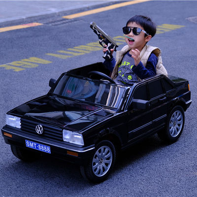 Children's Electric Ride On Car Music and Lights Suitable for 3-8 Year Olds Carton Size 121x59x40cm