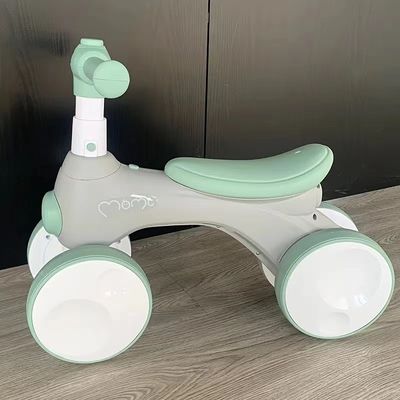 Hot Music Bubble Devices and Plastic Wheels Car for Kids Max Loading 30kg Self Scooter