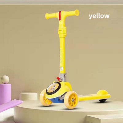 Silent Flashing Color Wheel Kids 3 Wheel Ride On Scooter Folding Car with PP Material